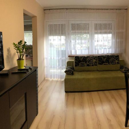 M.S. Piccolo Apartment Жари Екстериор снимка