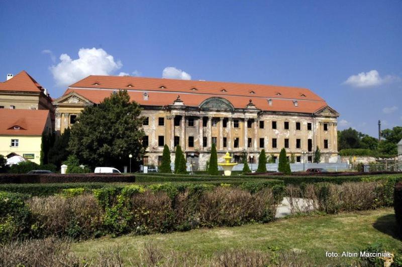 M.S. Piccolo Apartment Жари Екстериор снимка